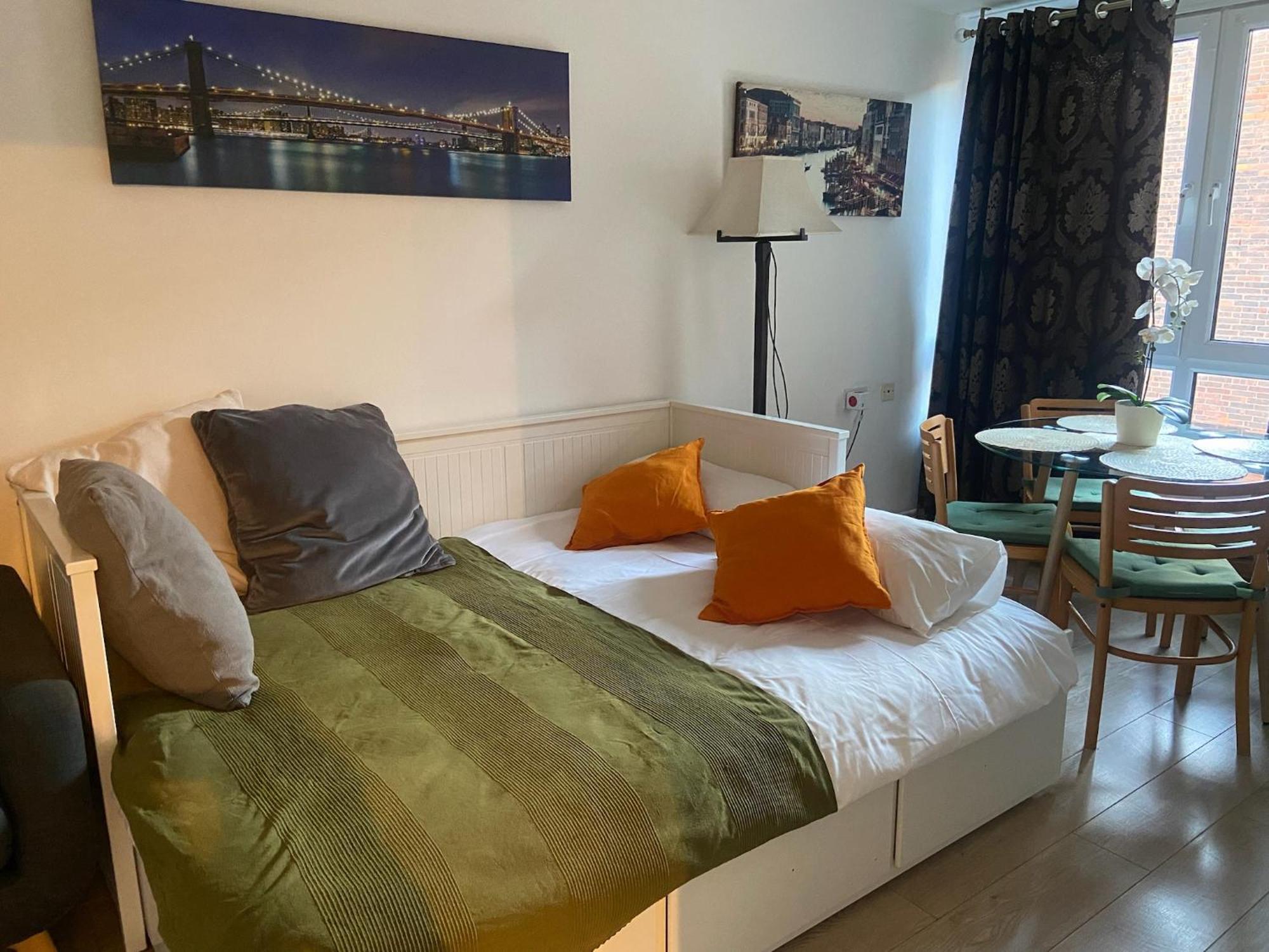 Apt 2/4People Archway/Holloway Londres Extérieur photo